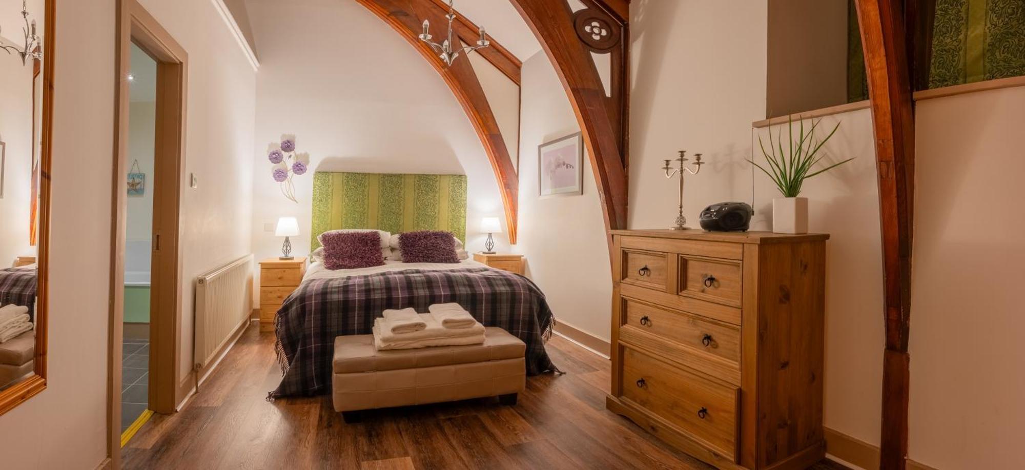 The Caledonian 3 Bedroom Self Catering Apartment In Historic Abbey Fort Augustus Kültér fotó