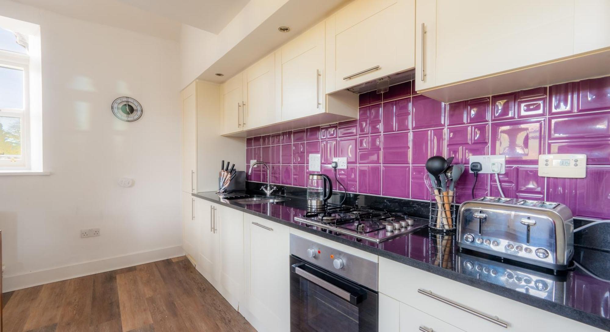 The Caledonian 3 Bedroom Self Catering Apartment In Historic Abbey Fort Augustus Kültér fotó