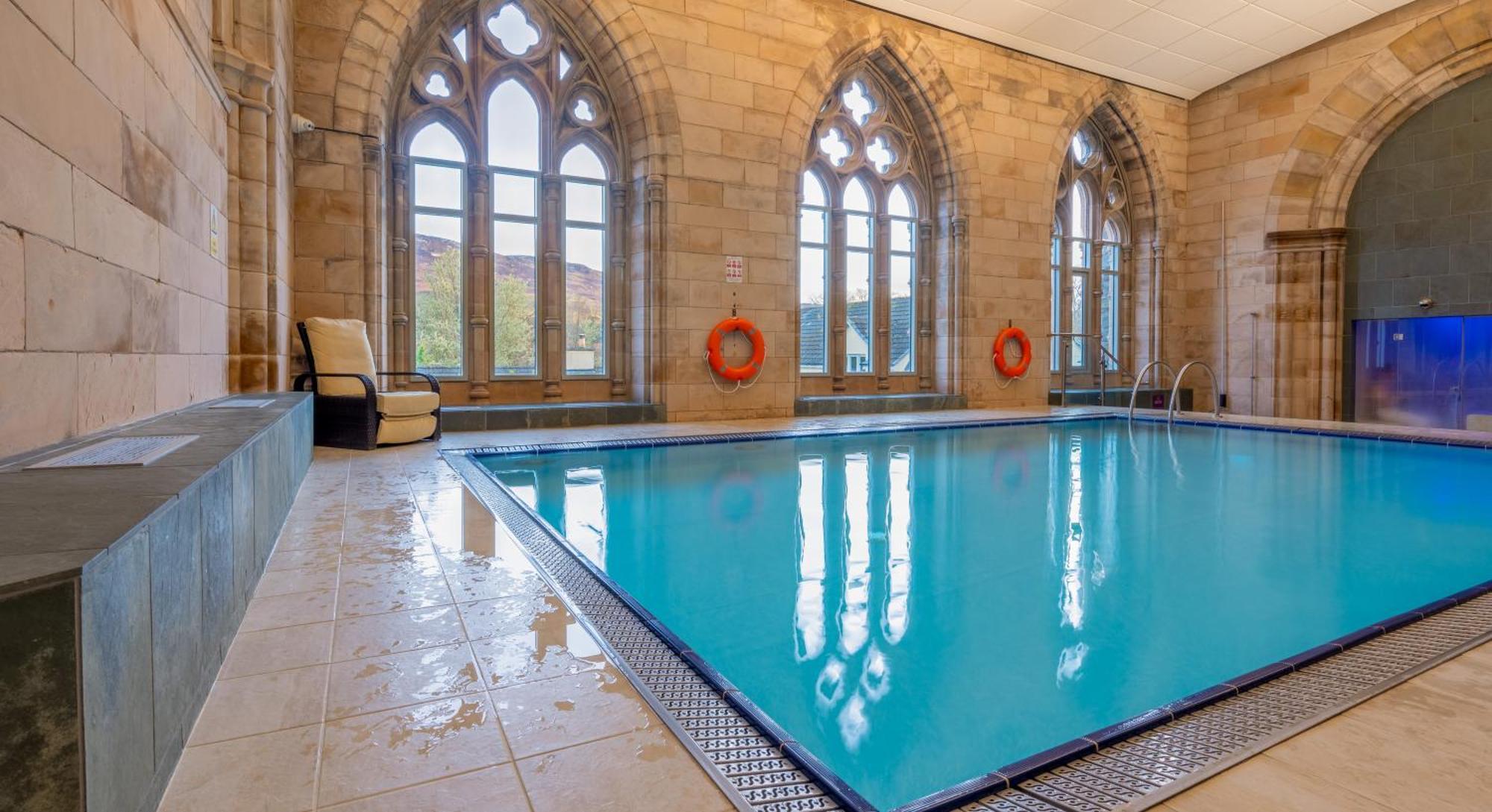The Caledonian 3 Bedroom Self Catering Apartment In Historic Abbey Fort Augustus Kültér fotó